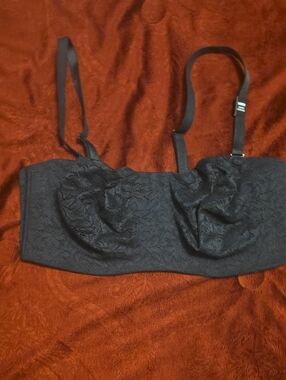 torrid Black Lace Bandeau with Detachable Straps 38DDD